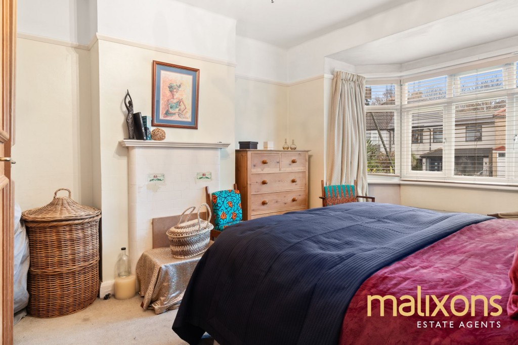 Covington Way, London, SW16