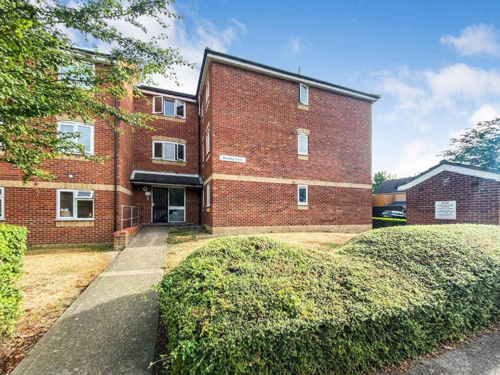 Rookley Court, Linnet Way, Purfleet-On-Thames, Essex, RM19 1