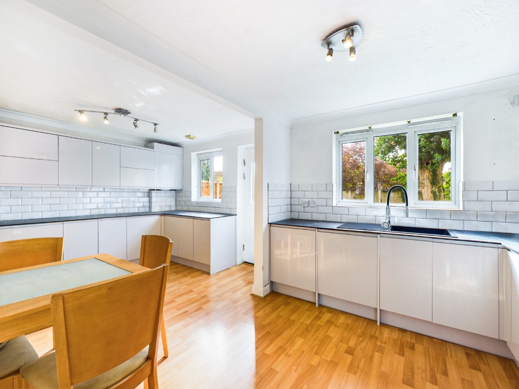 Poplar Close, South Ockendon, RM15 6TU