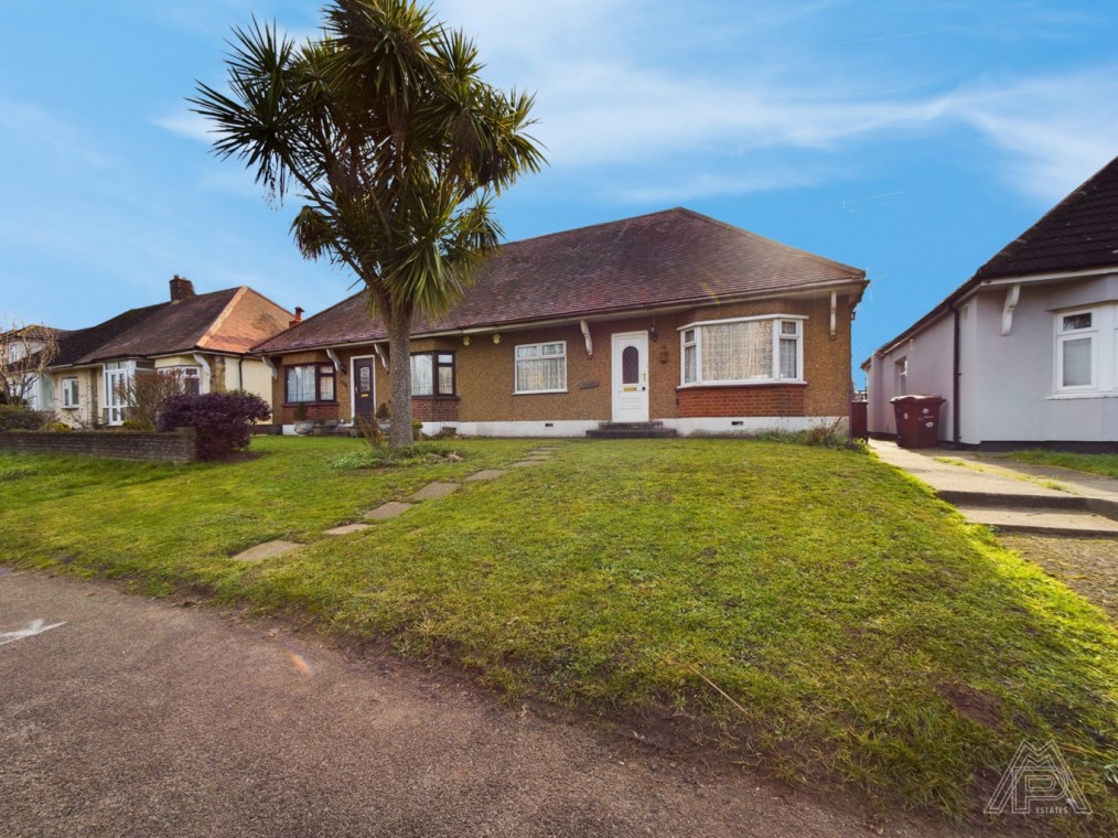 Purfleet Road, Aveley, South Ockendon, Essex, RM15