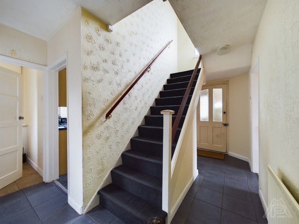 Broxburn Drive, South Ockendon, Essex, RM15