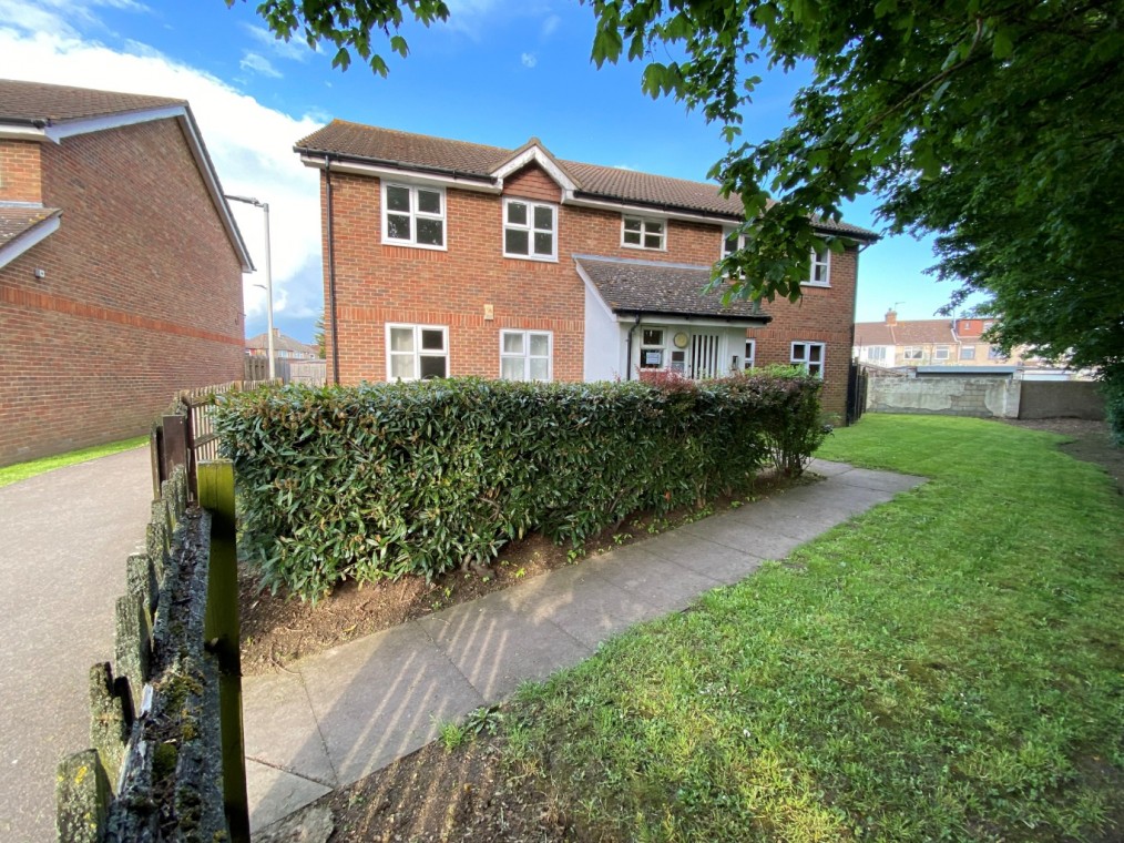 Palliser Drive, Rainham, Greater London, RM13