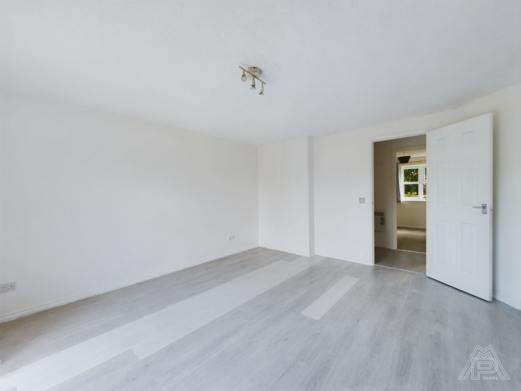 Palliser Drive, Rainham, Greater London, RM13