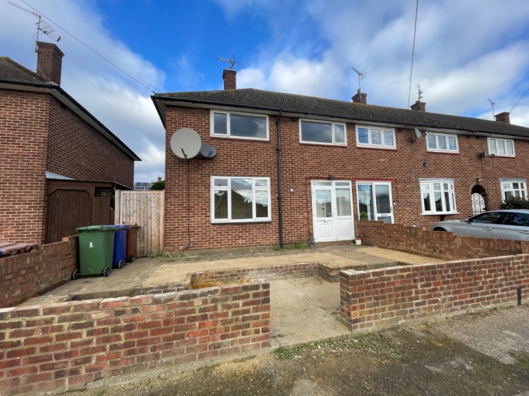 Ernan Close, South Ockendon, Essex, RM15