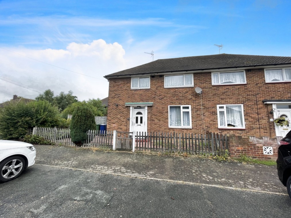 Loman Path, South Ockendon, Essex, RM15 5HL