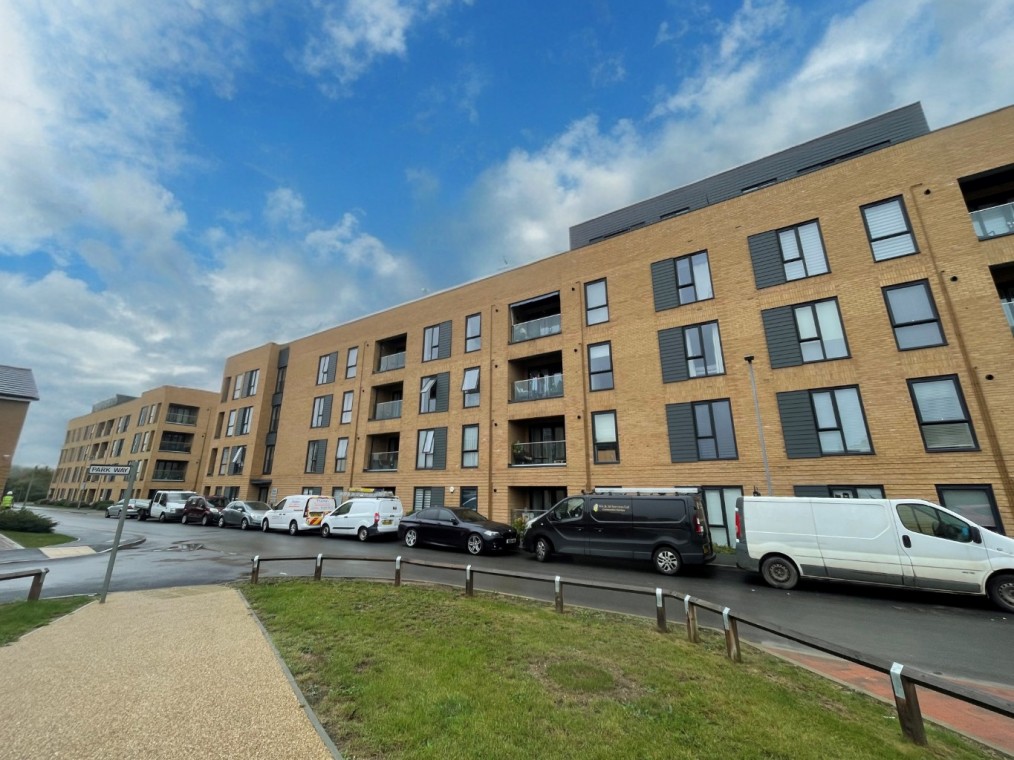 Windstar Drive, South Ockendon, Essex, RM15 5GW