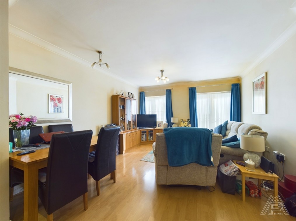 Ambleside, Purfleet-On-Thames, Essex, RM19