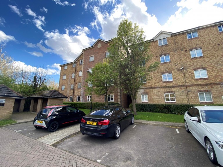 Harrisons Wharf, Purfleet, Essex, RM19 1QW