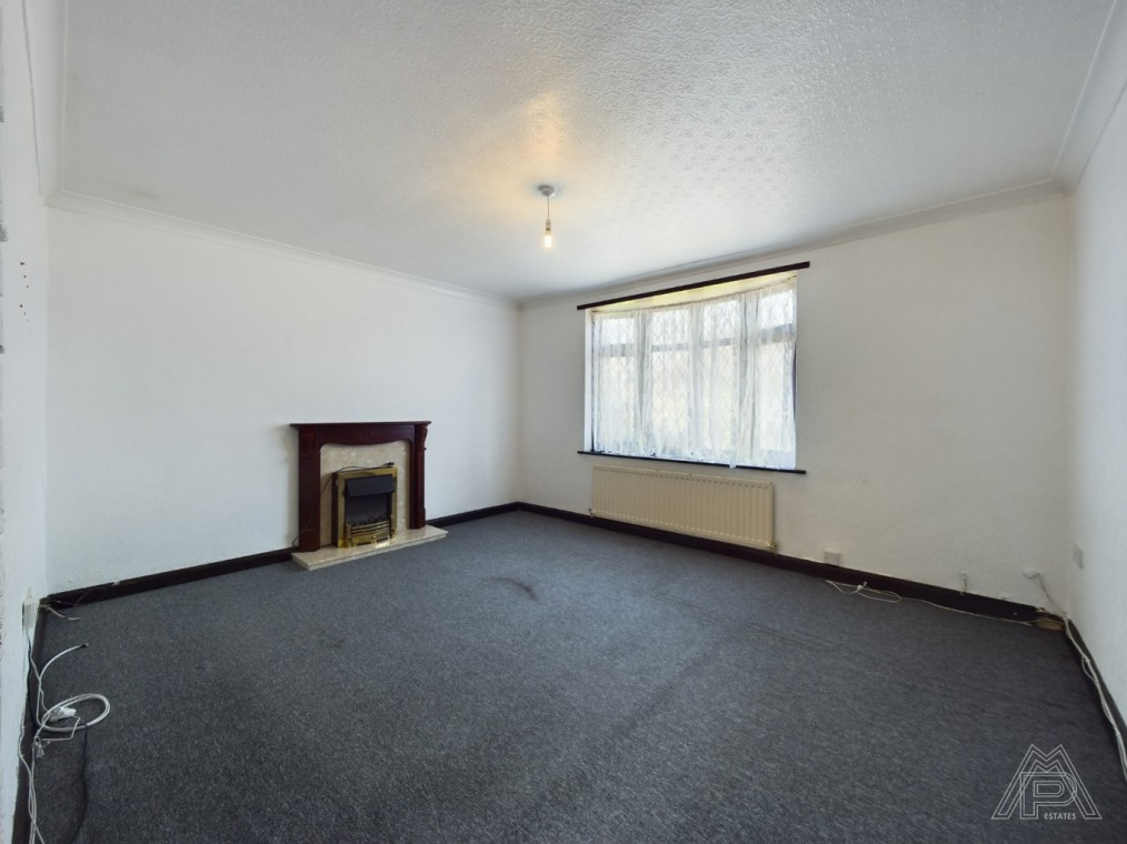 Foyle Drive, South Ockendon, Essex, RM15