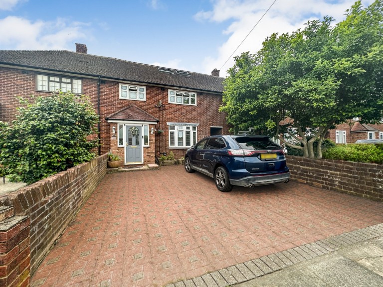 Daiglen Drive, South Ockendon, Essex, RM15 5AJ