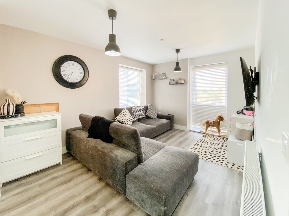 Windstar Drive, South Ockendon, Essex, RM15