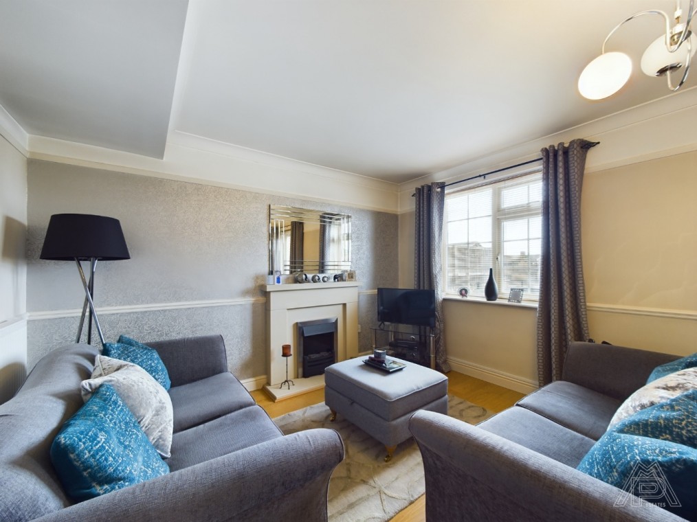 Derwent Parade, South Ockendon, Essex, RM15 5EE