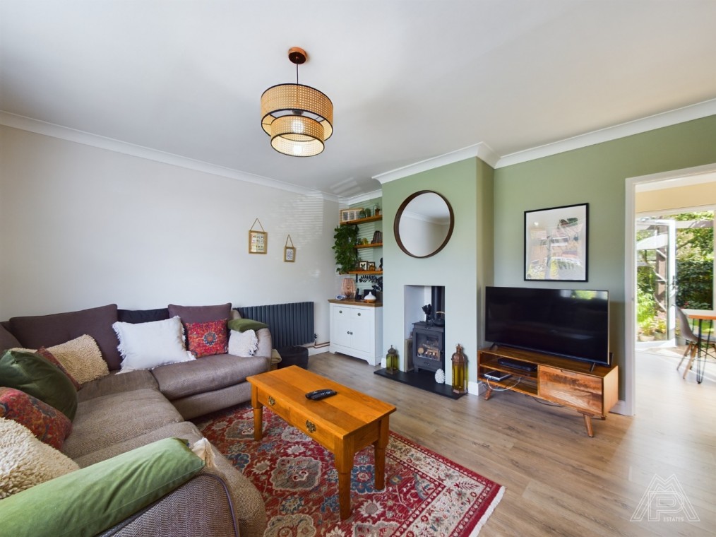 Cullen Square, South Ockendon, Essex, RM15