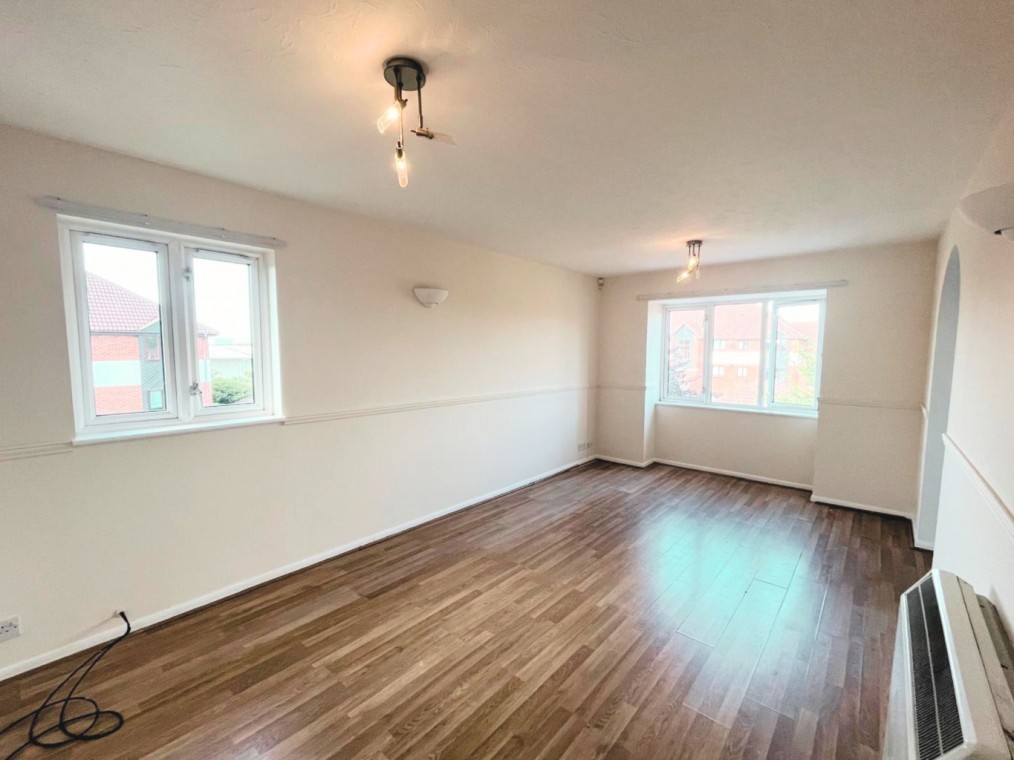 Brimfield Road, Purfleet, Essex, RM19