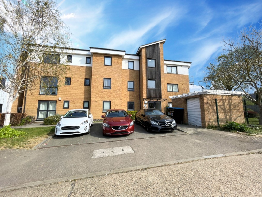 Arisdale Avenue, South Ockendon, Essex, RM15