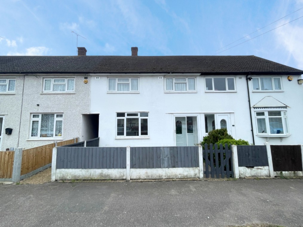 Fullarton Crescent, South Ockendon, Essex, RM15