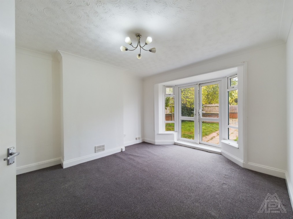 Broxburn Drive, South Ockendon, Essex, RM15