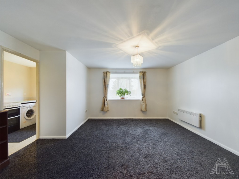 Danbury Crescent, South Ockendon, Essex, RM15