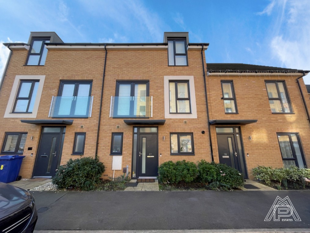 Windstar Drive, South Ockendon, Essex, RM15