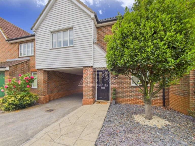 Cavendish Gardens, Aveley, South Ockendon, Essex, RM1