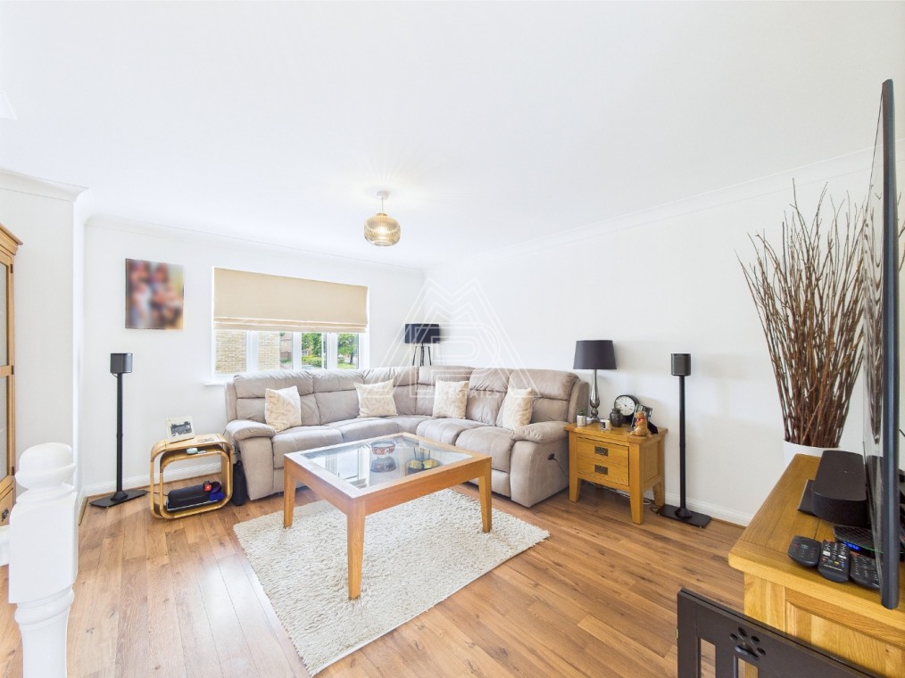 Cavendish Gardens, Aveley, South Ockendon, Essex, RM1