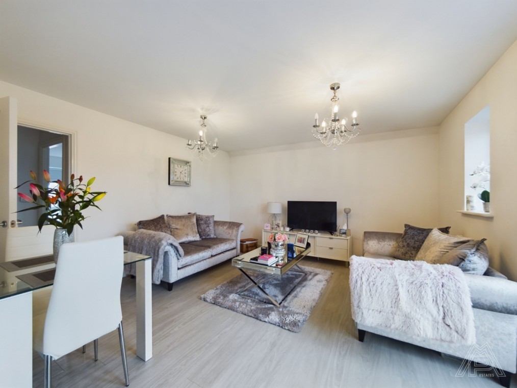 Falcon Avenue, South Ockendon, Essex, RM15