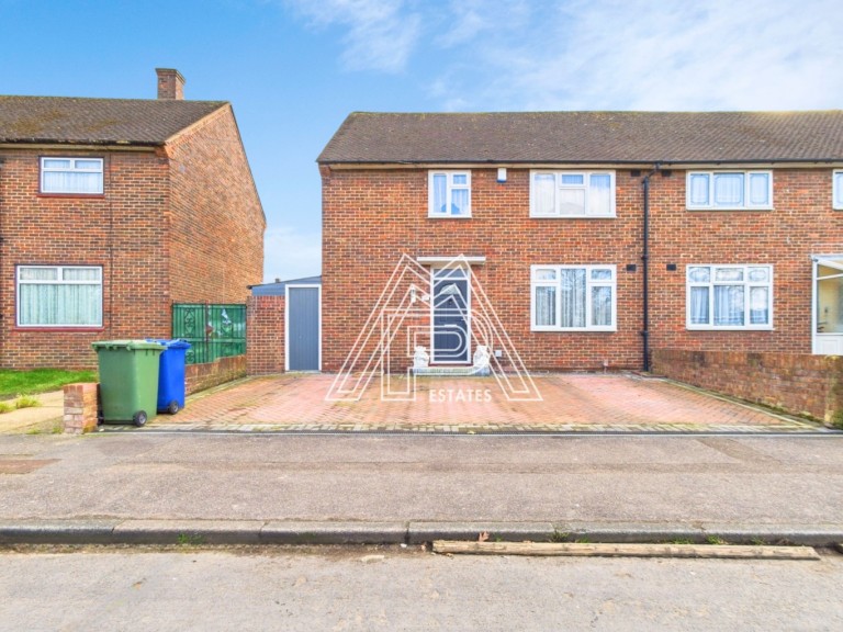 Fairham Avenue, South Ockendon, Essex, RM15