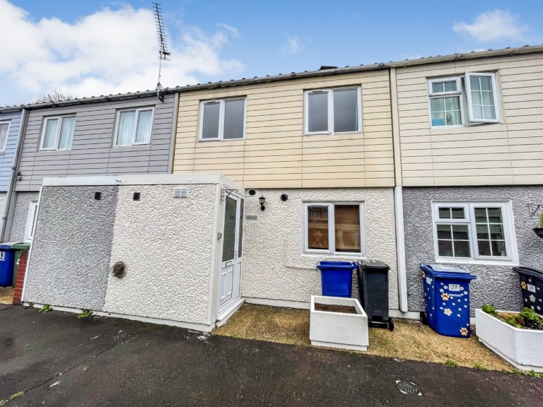 Viola Close, South Ockendon, Essex, RM15