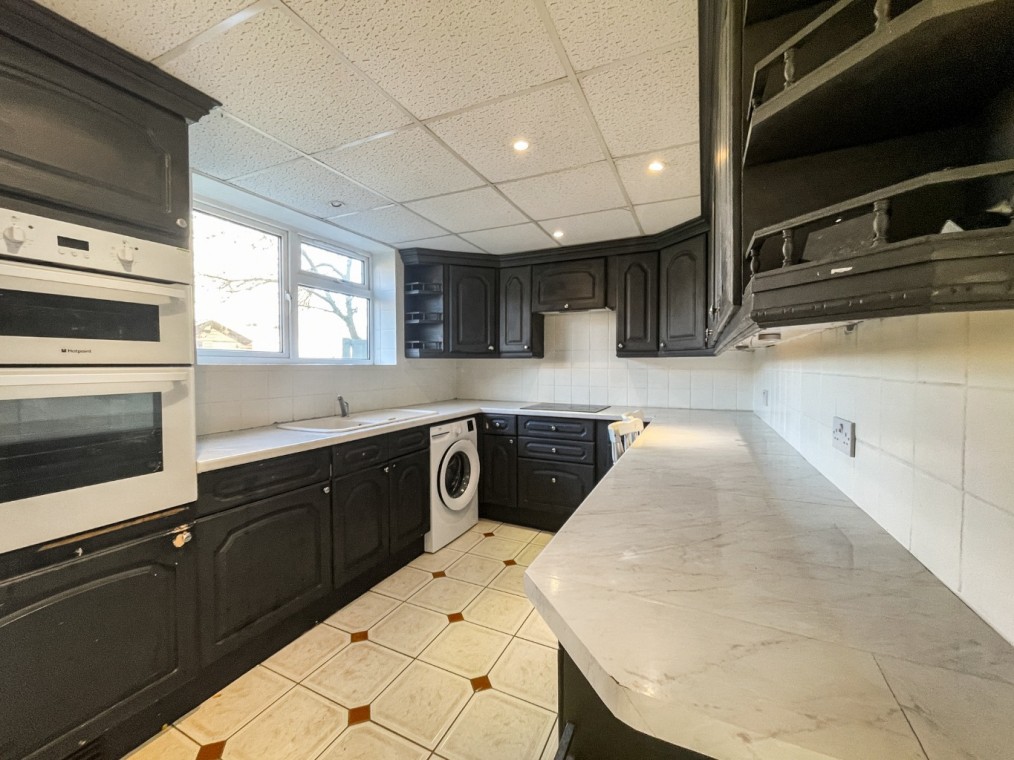 Bann Close, South Ockendon, Essex, RM15 5QT