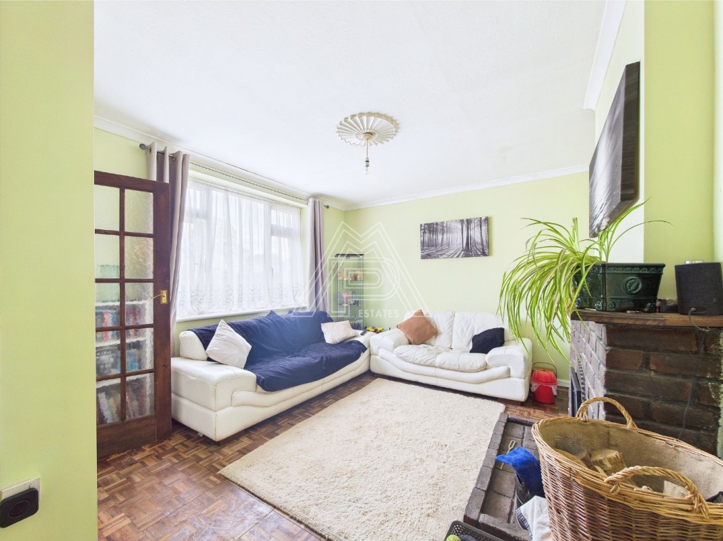 Garron Lane, South Ockendon, Essex, RM15