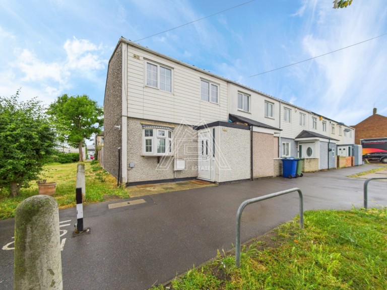 South Road, South Ockendon, Essex, RM15 6EX