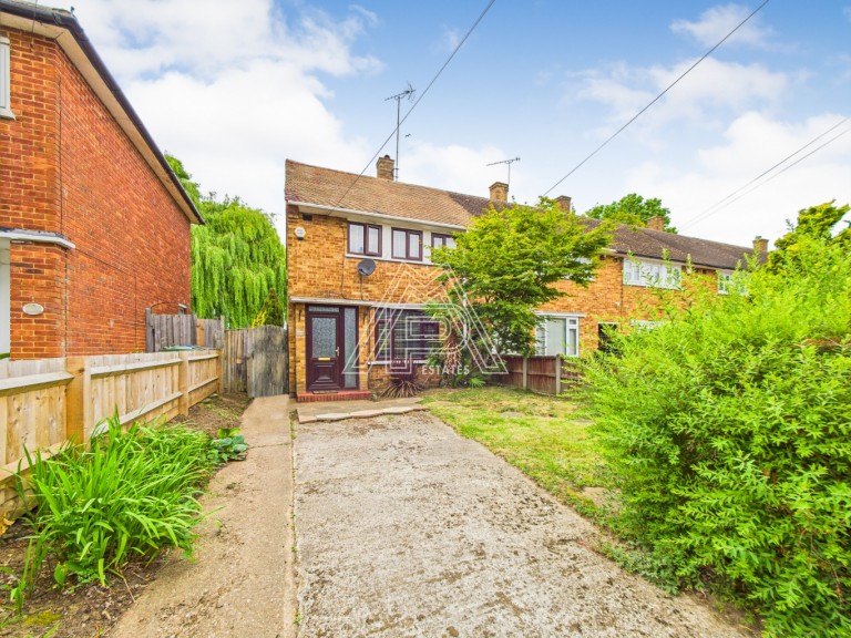 Teviot Avenue, Aveley, South Ockendon, Essex, RM15