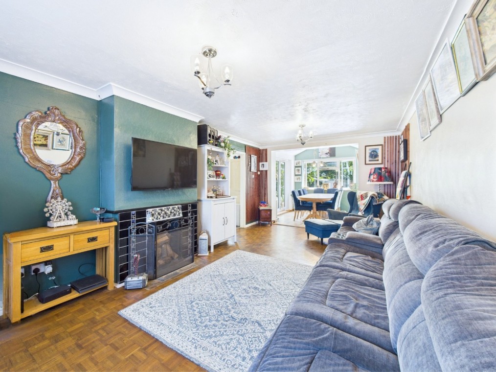 Manor Close, Aveley, Thurrock, RM15