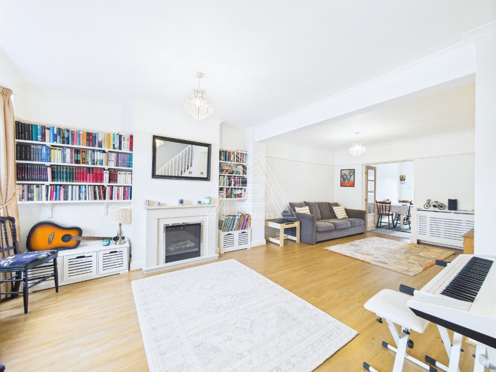 Grange Road, Aveley, South Ockendon, Essex, RM15