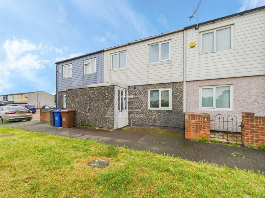 Foxglove Road, South Ockendon, Essex, RM15