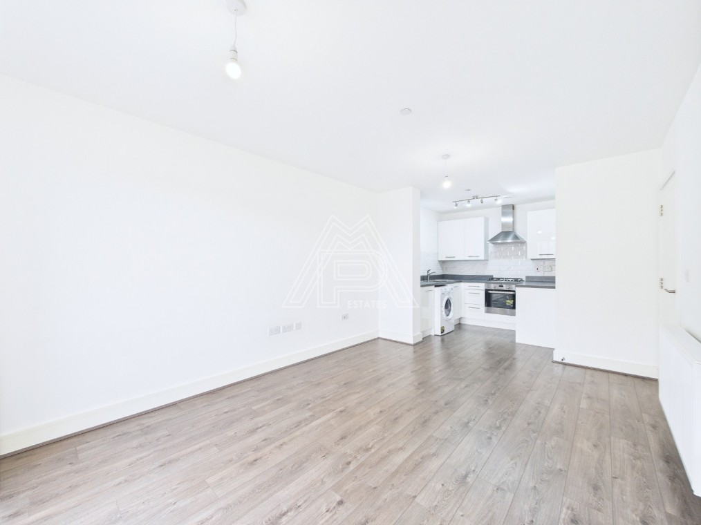 Windstar Drive, South Ockendon, Essex, RM15