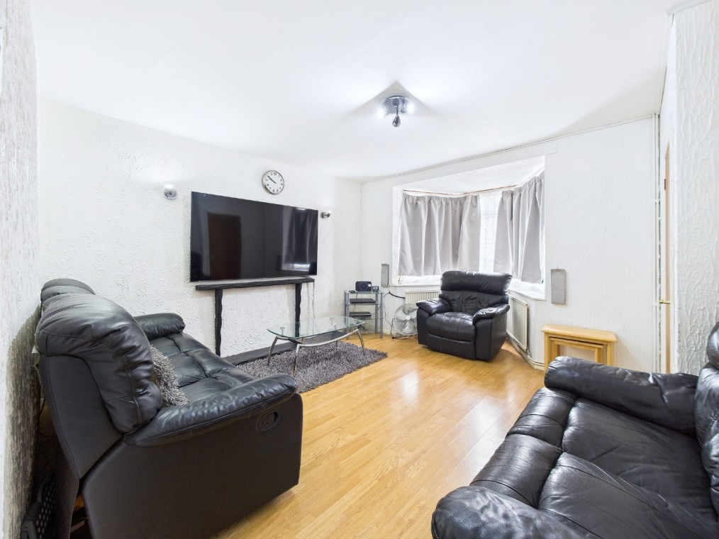 Araglen Avenue, South Ockendon, Essex, RM15