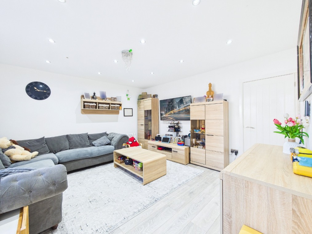 Cherwell Grove, South Ockendon, Essex, RM15