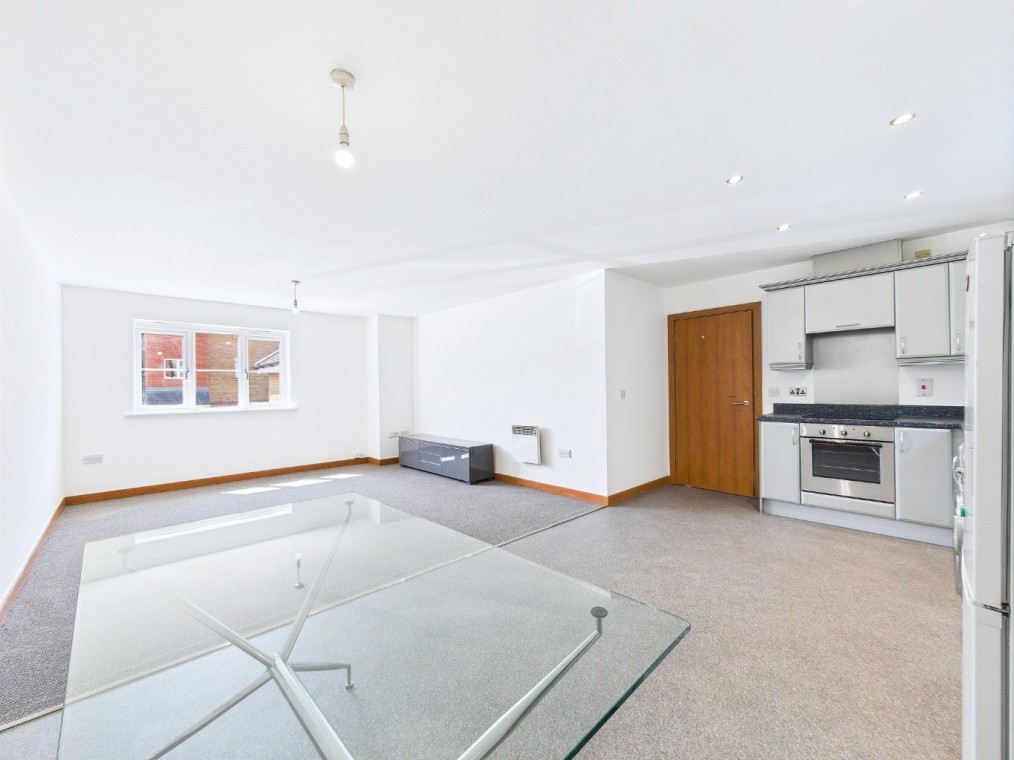 Kendal, Purfleet, Essex, RM19
