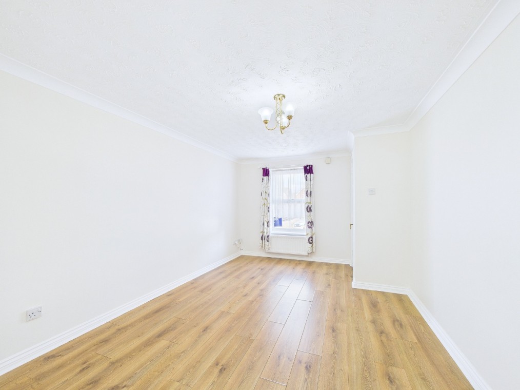Fyfield Drive, South Ockendon, Essex, RM15 5QE