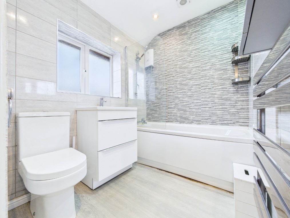 Dalroy Close, South Ockendon, Essex, RM15