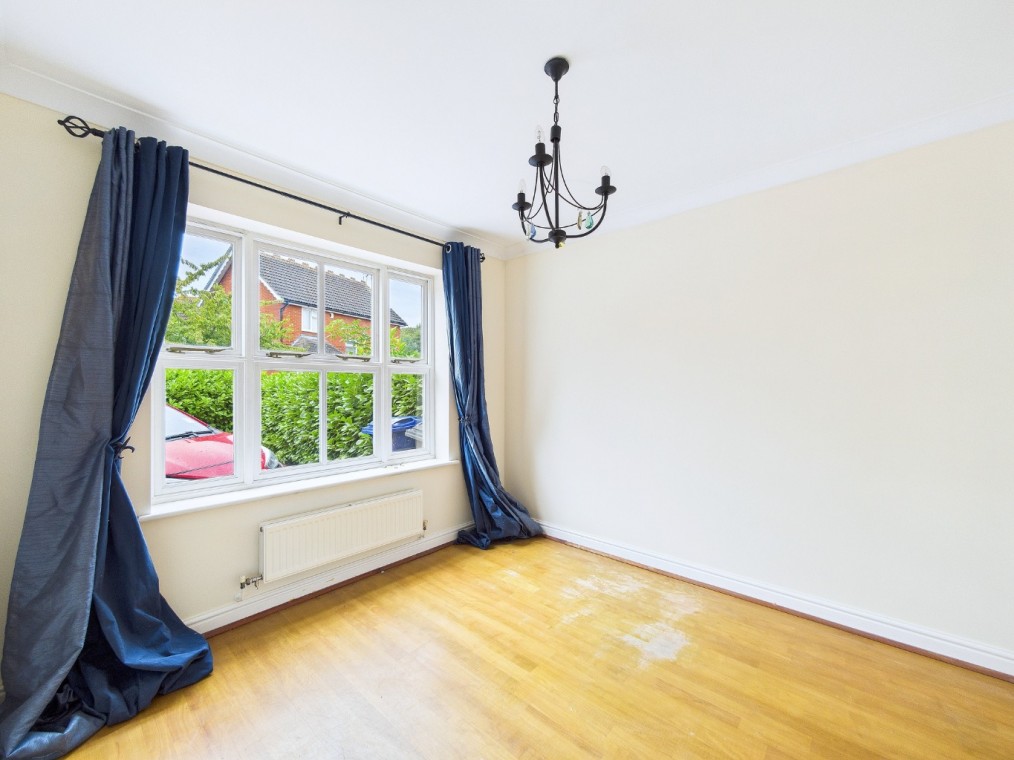 Aspen Way, South Ockendon, Essex, RM15 6TX