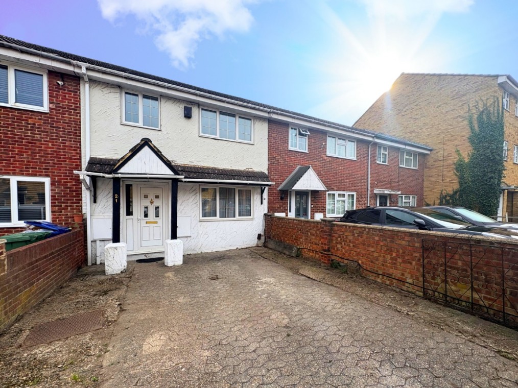 Dent Close, South Ockendon, Essex, RM15 5DS