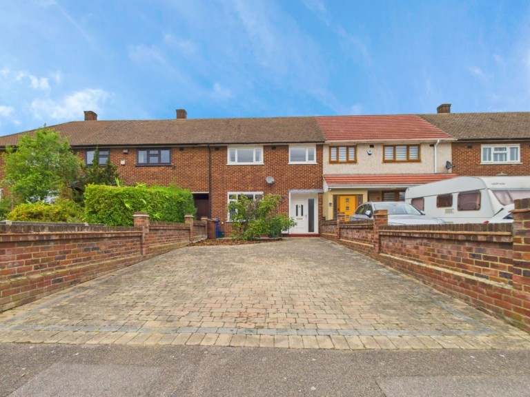 Cruick Avenue, South Ockendon, Essex, RM15