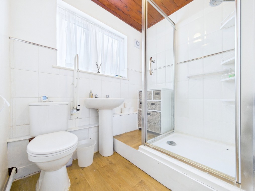 Elm Road, Aveley, South Ockendon, Essex, RM15