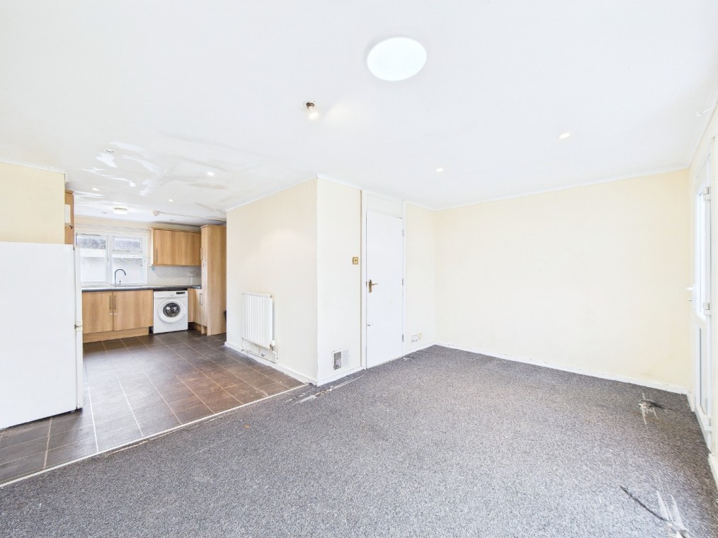 44 Celandine Close, South Ockendon, Essex, RM15