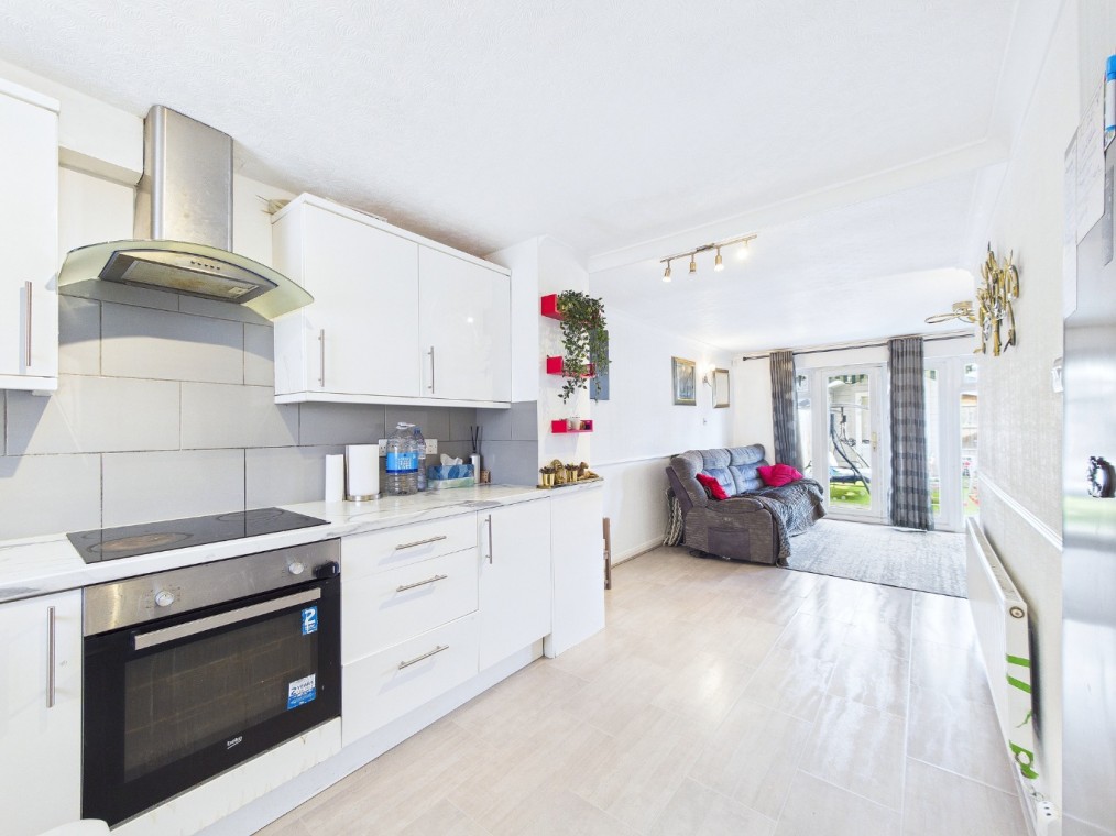 Tamarisk Road, South Ockendon, Essex, RM15