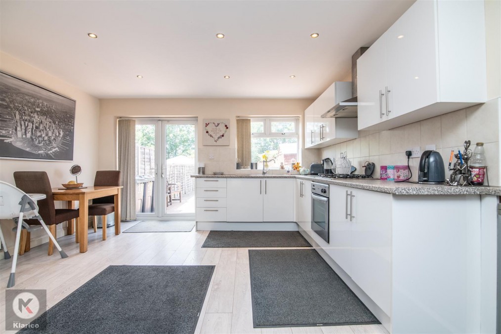 Bayford Avenue, Sheldon