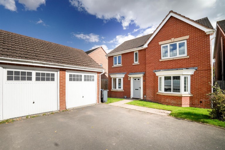 Waterway Court, Yardley Wood