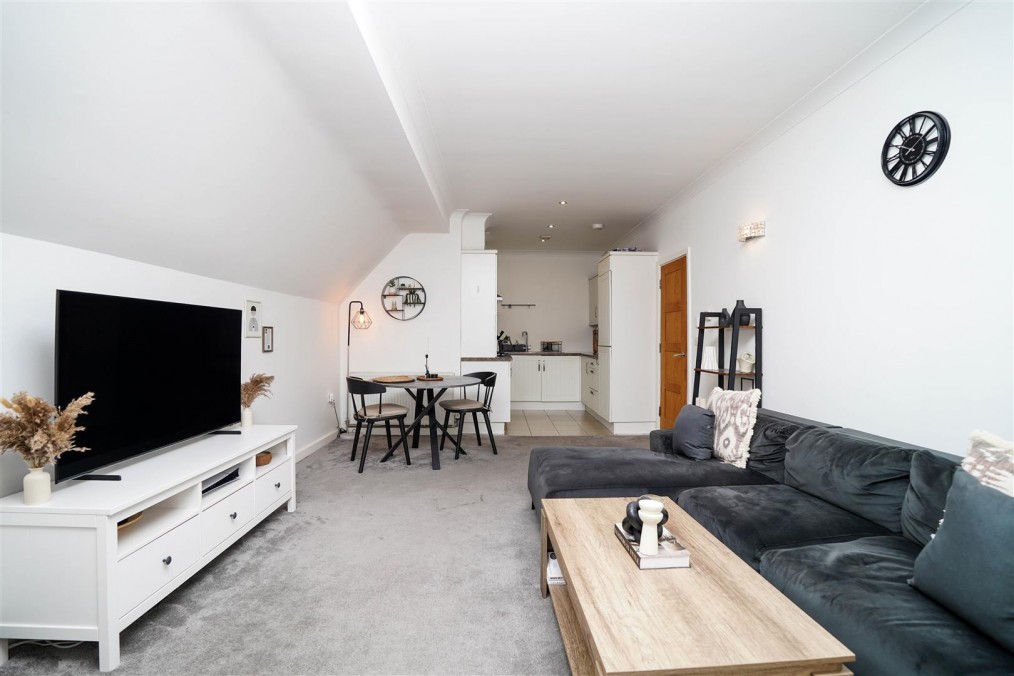 Highfield Road, Hall Green